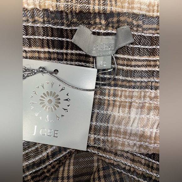 SOLD NWT CHECKERED DRESS SIZE PETITE SMALL AND PETITE MEDIUM - Picture 5 of 6